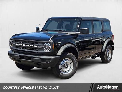 2025 Ford Bronco Base 4 Door 4x4