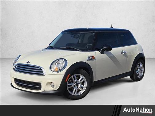 2013 MINI Hardtop Cooper