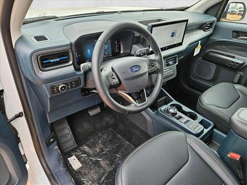 2025 Ford Maverick Lobo Standard