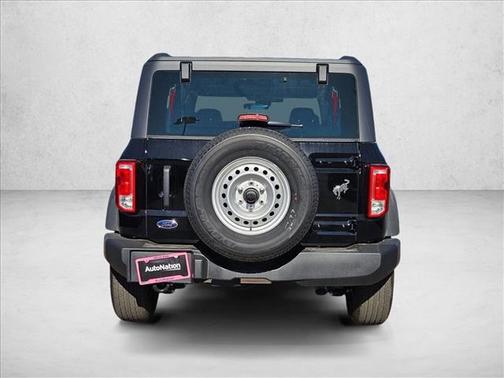 2025 Ford Bronco Base 4 Door 4x4