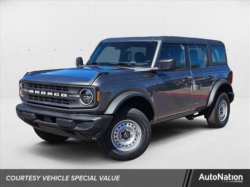 2025 Ford Bronco Base 4 Door 4x4