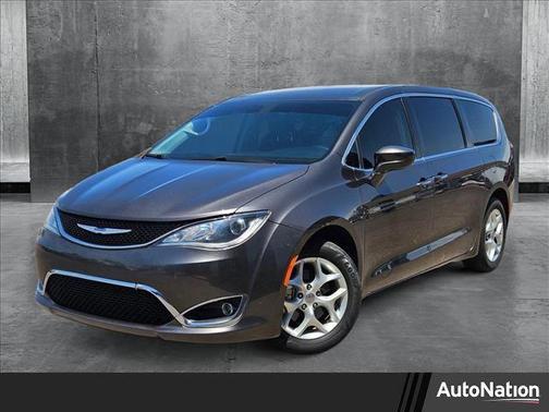 2018 Chrysler Pacifica Touring Plus