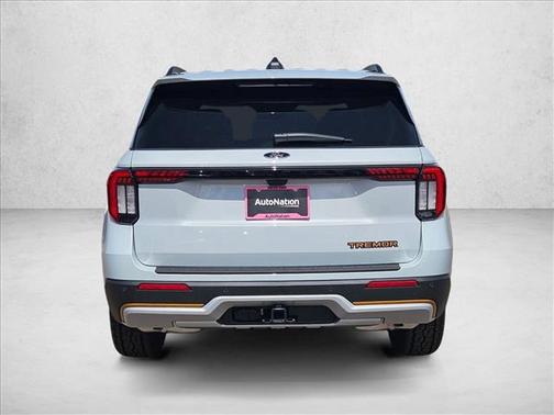Space White Metallic 2026 Ford Explorer Tremor
