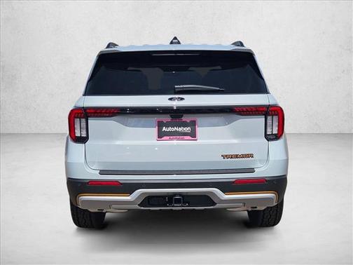 Space White Metallic 2026 Ford Explorer Tremor