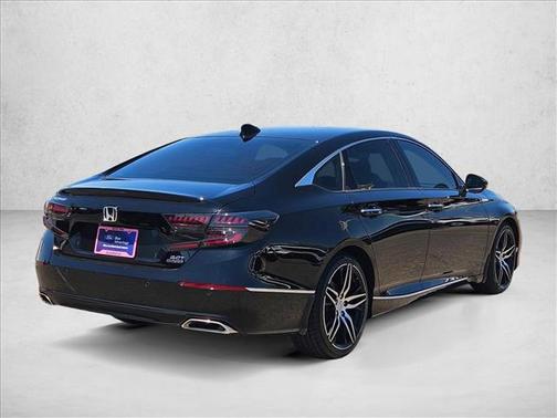 Crystal Black Pear 2021 Honda Accord Touring 2.0T