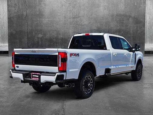 2025 Ford F-350 Platinum
