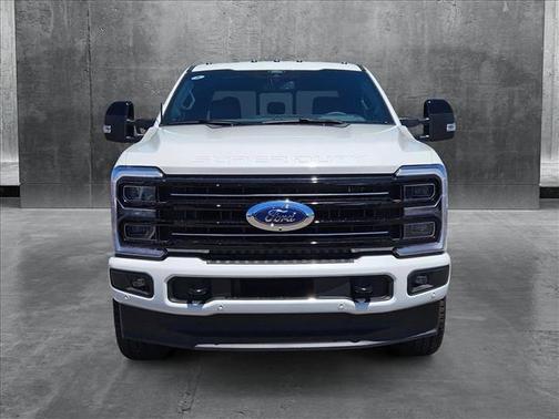2025 Ford F-350 Platinum