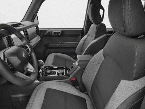 Oxford White 2026 Ford Bronco Base 4 Door 4x4
