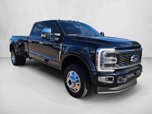 2023 Ford F-450 Platinum