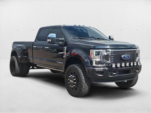 2022 Ford F-450 Platinum