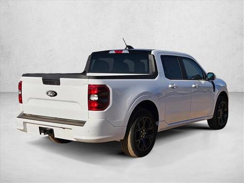 2025 Ford Maverick Lobo Standard