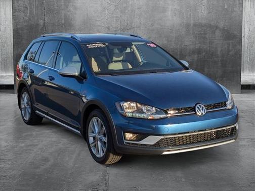 2018 Volkswagen Golf Alltrack TSI S