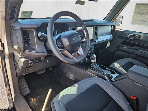 2025 Ford Bronco Base 2 Door 4x4