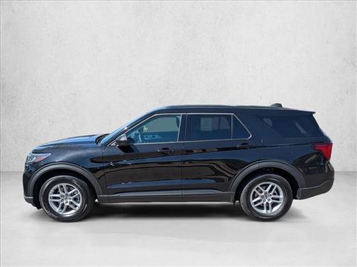 Agate Black Metallic 2026 Ford Explorer Active
