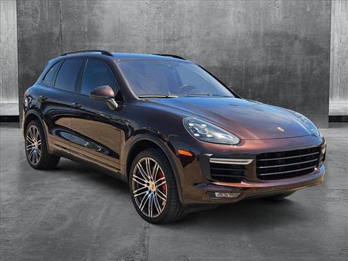 2016 Porsche Cayenne Turbo