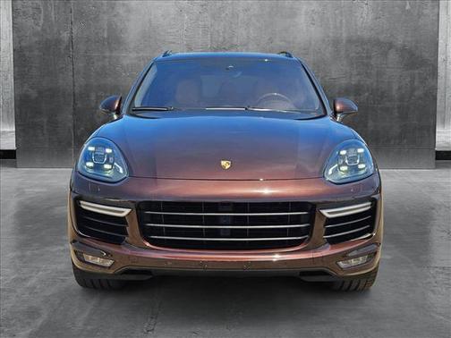 2016 Porsche Cayenne Turbo