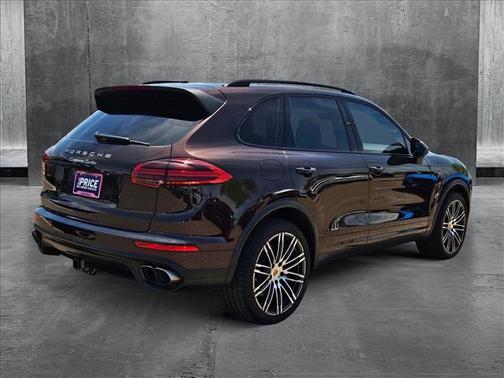 2016 Porsche Cayenne Turbo