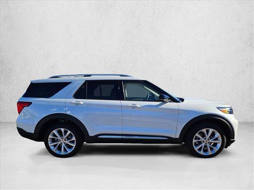 2024 Ford Explorer Platinum