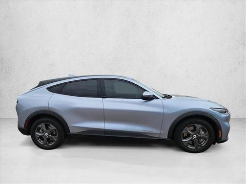 2022 Ford Mustang Mach-E Select