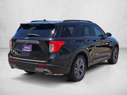 Agate Black Metallic 2021 Ford Explorer XLT