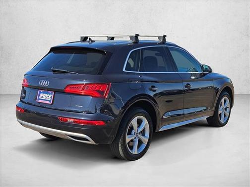 Moonlight Blue Met 2020 Audi Q5 45 Premium