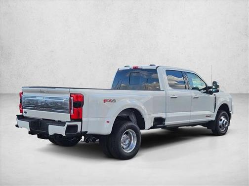 2026 Ford F-350 Platinum
