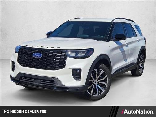 Star White Metallic Tri-Coat 2025 Ford Explorer ST-Line