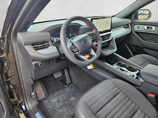 Agate Black Metallic 2026 Ford Explorer ST-Line