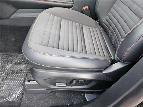 Agate Black Metallic 2026 Ford Explorer ST-Line