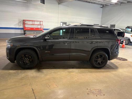 Carbon Black Metallic 2020 GMC Acadia AWD AT4