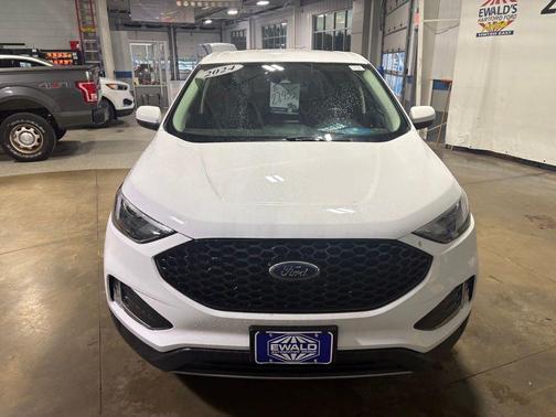 Oxford White 2024 Ford Edge SEL