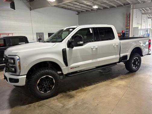 Oxford White 2026 Ford F-250 Lariat