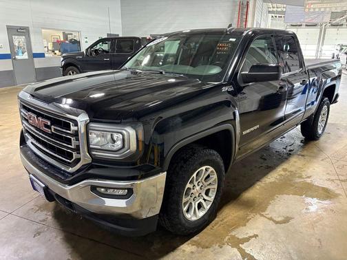 Onyx Black 2018 GMC Sierra 1500 SLE