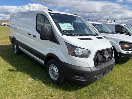 Oxford White 2026 Ford Transit-150 Base