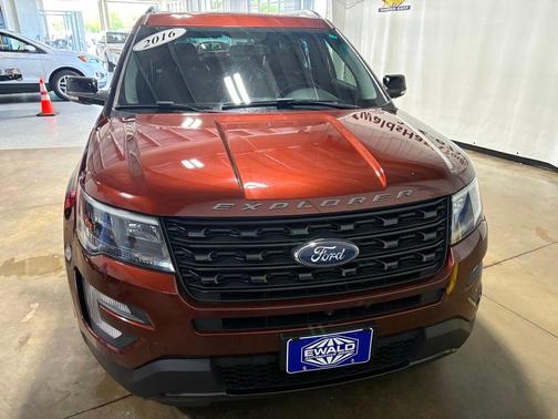 Bronze 2016 Ford Explorer Sport