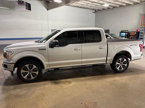 Ingot Silver 2018 Ford F-150 XLT