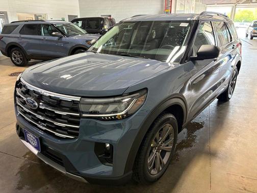 Vapor Blue 2026 Ford Explorer Active