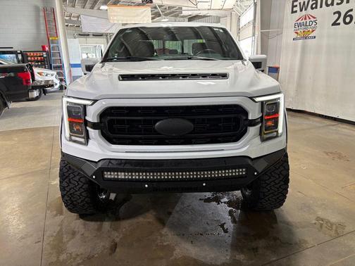 Oxford White 2023 Ford F-150 Lariat