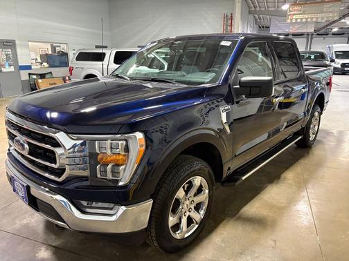 Antimatter Blue Metallic 2023 Ford F-150 XLT