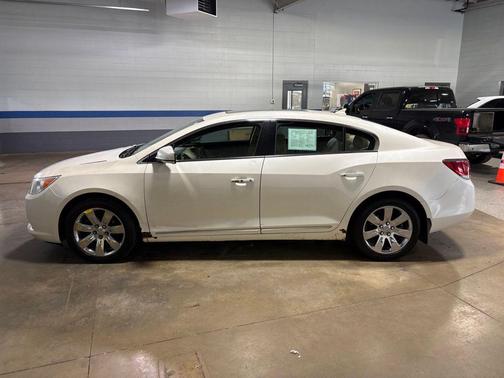 White Diamond Tricoat 2012 Buick LaCrosse Premium 1