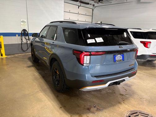 Vapor Blue 2026 Ford Explorer Tremor