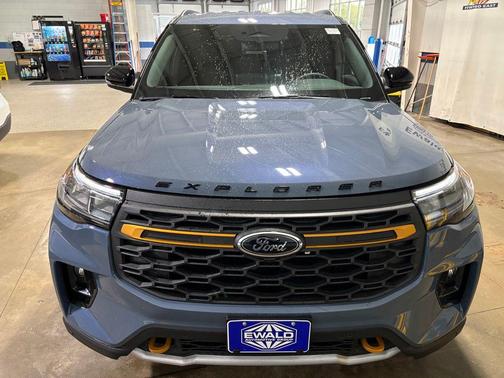 Vapor Blue 2026 Ford Explorer Tremor