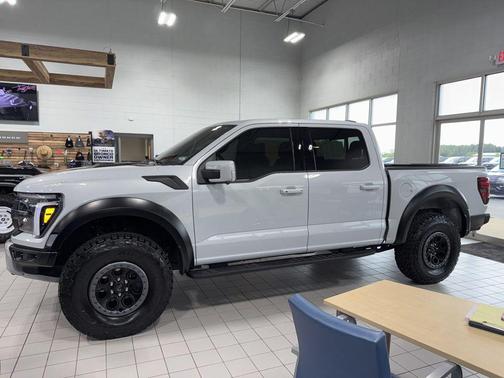 Space White Metallic 2025 Ford F-150 Raptor