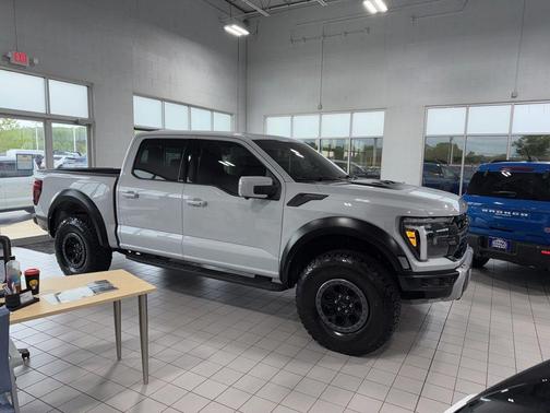 Space White Metallic 2025 Ford F-150 Raptor