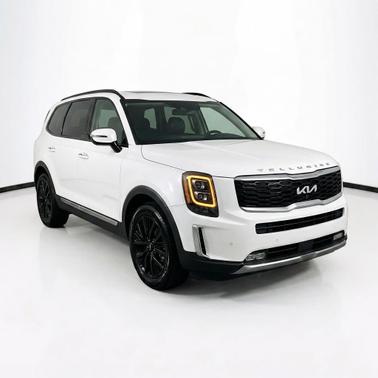 Glacial White Pearl 2022 Kia Telluride SX