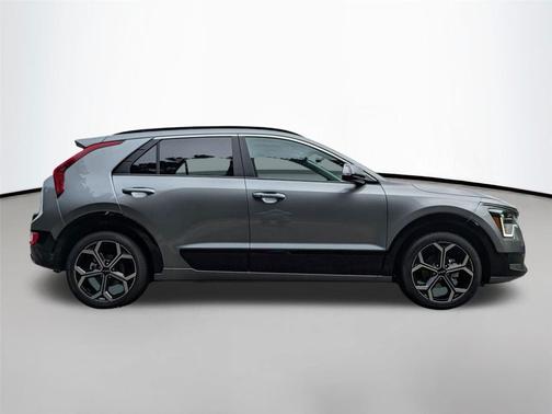 2024 Kia Niro Touring