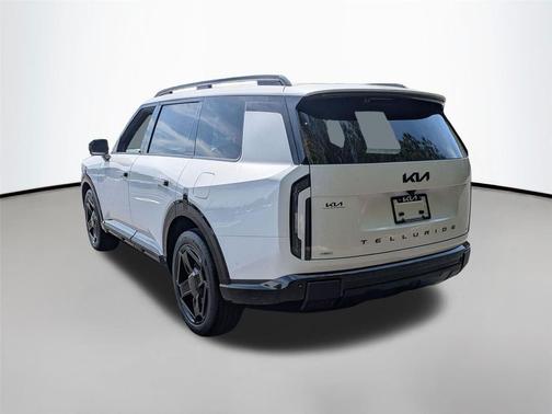 Glacial White Pearl 2027 Kia Telluride Hybrid X-Line SX-Prestige