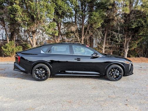 2025 Kia K4 GT-Line Turbo