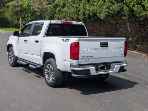 Summit White 2022 Chevrolet Colorado Z71