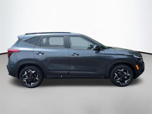 Gravity Gray 2026 Kia Seltos S